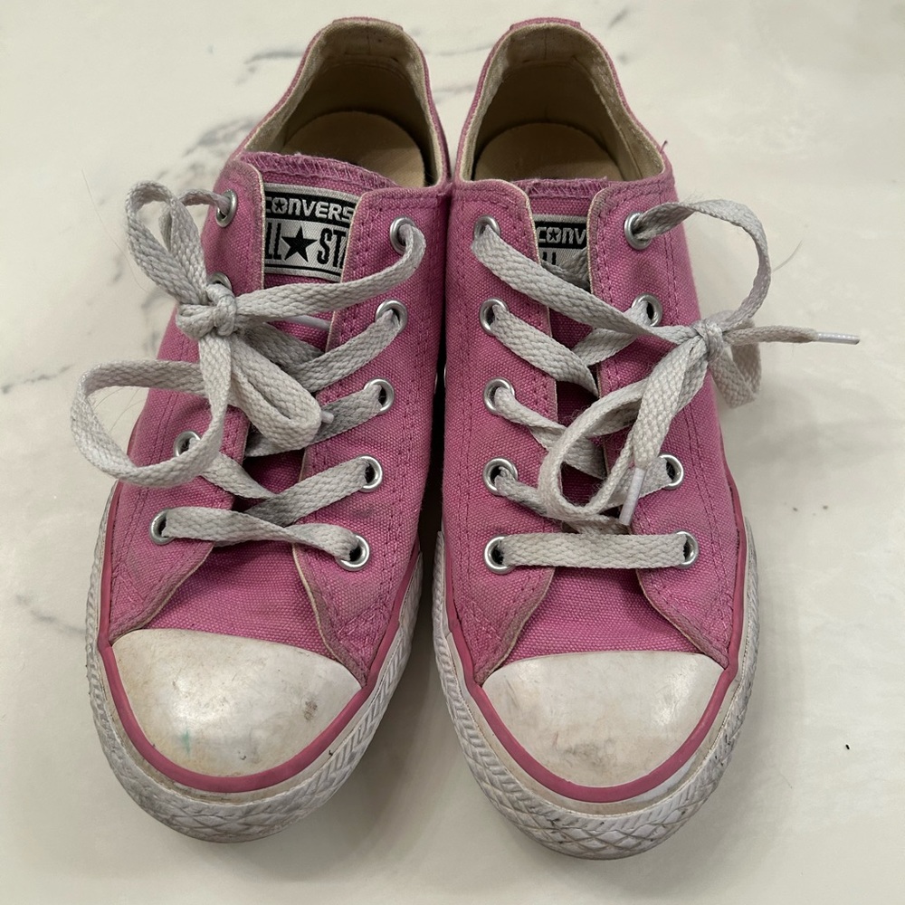 Converse Pink Low-Top Sneakers girls size 1